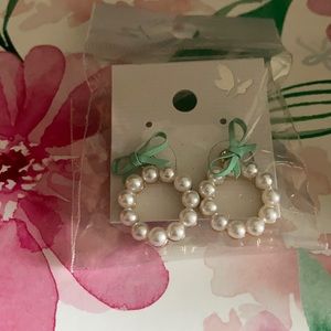 Beautiful pearl earrings